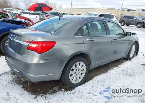 2012 Chrysler 200 Lx из США, поврежденный, VIN 1C3CCBAB5CN295706